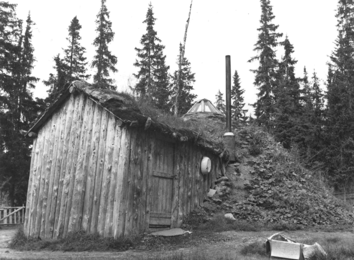 Peder Jåmas vintergamme i Limingen, 1956.