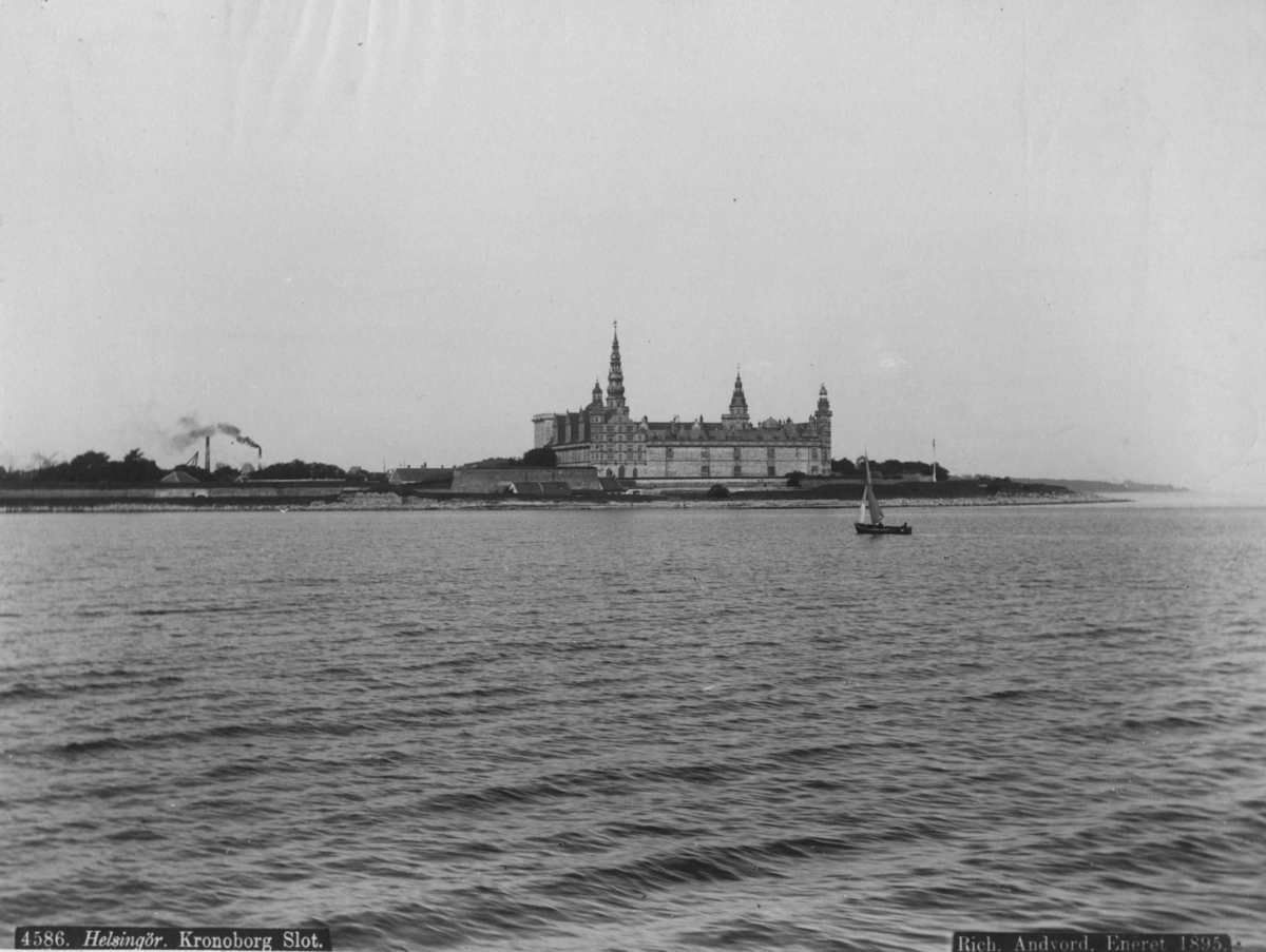 Postkort. Kronborg Slott