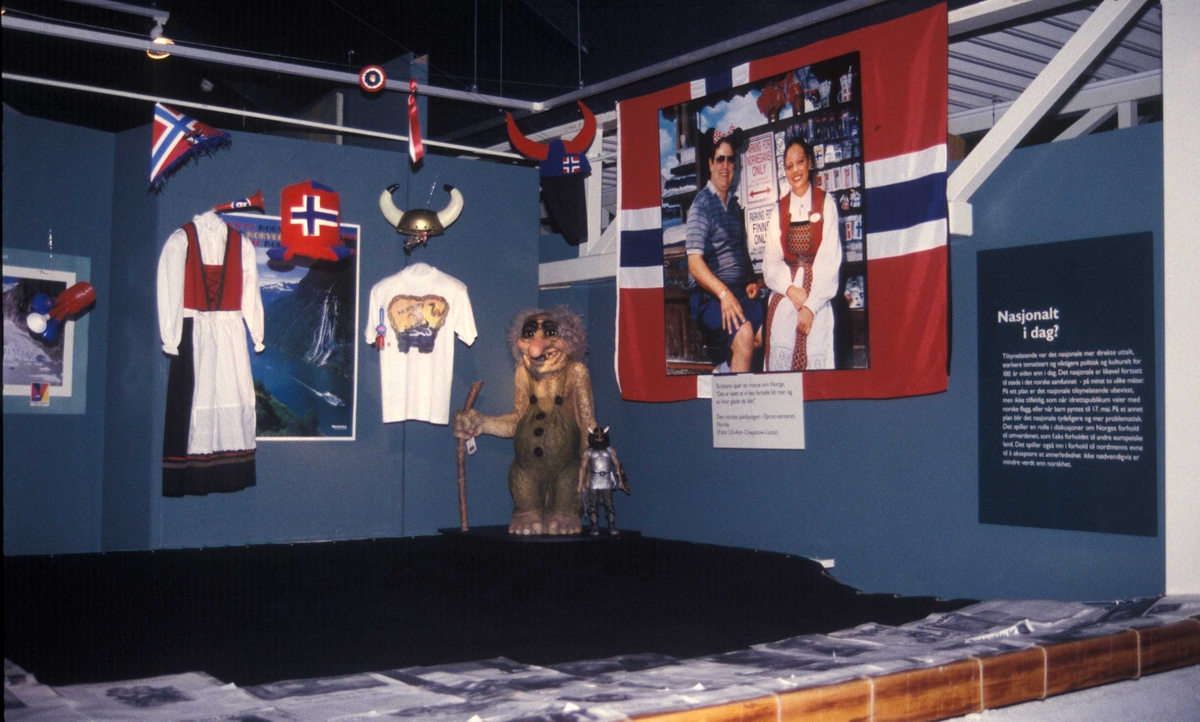 Fra utstillingen "Jakten på det norske" på Norsk Folkemuseum 1997.

