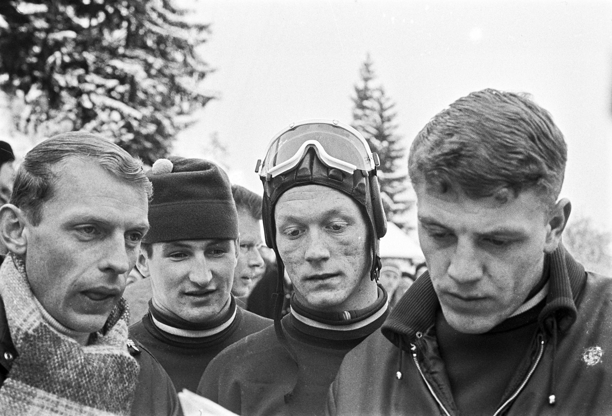 Serie.Hoppuka 1968 i Tyskland.
Fotografert 1968.