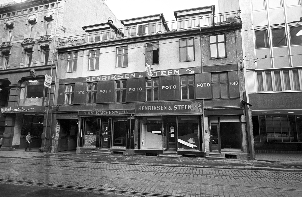 Serie. Dagbladets gamle gård.
Fotografert 1965.



