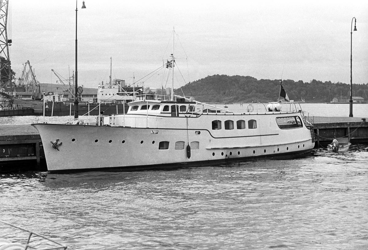 Serie. Italienske lystcruise "Don Juan" i Oslo. Fotografert juli 1965.