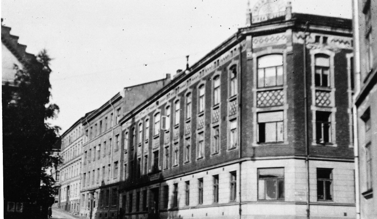 Tiedemanns Tobaksfabrik i Stensberggate.