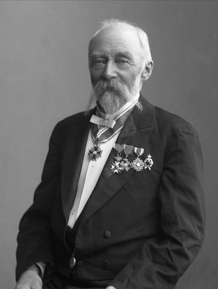 Portrett, Lauritz Lassen Brodtkorb (1832 - 1904), kjøpmann og russisk konsul i Vardø, Finnmark.