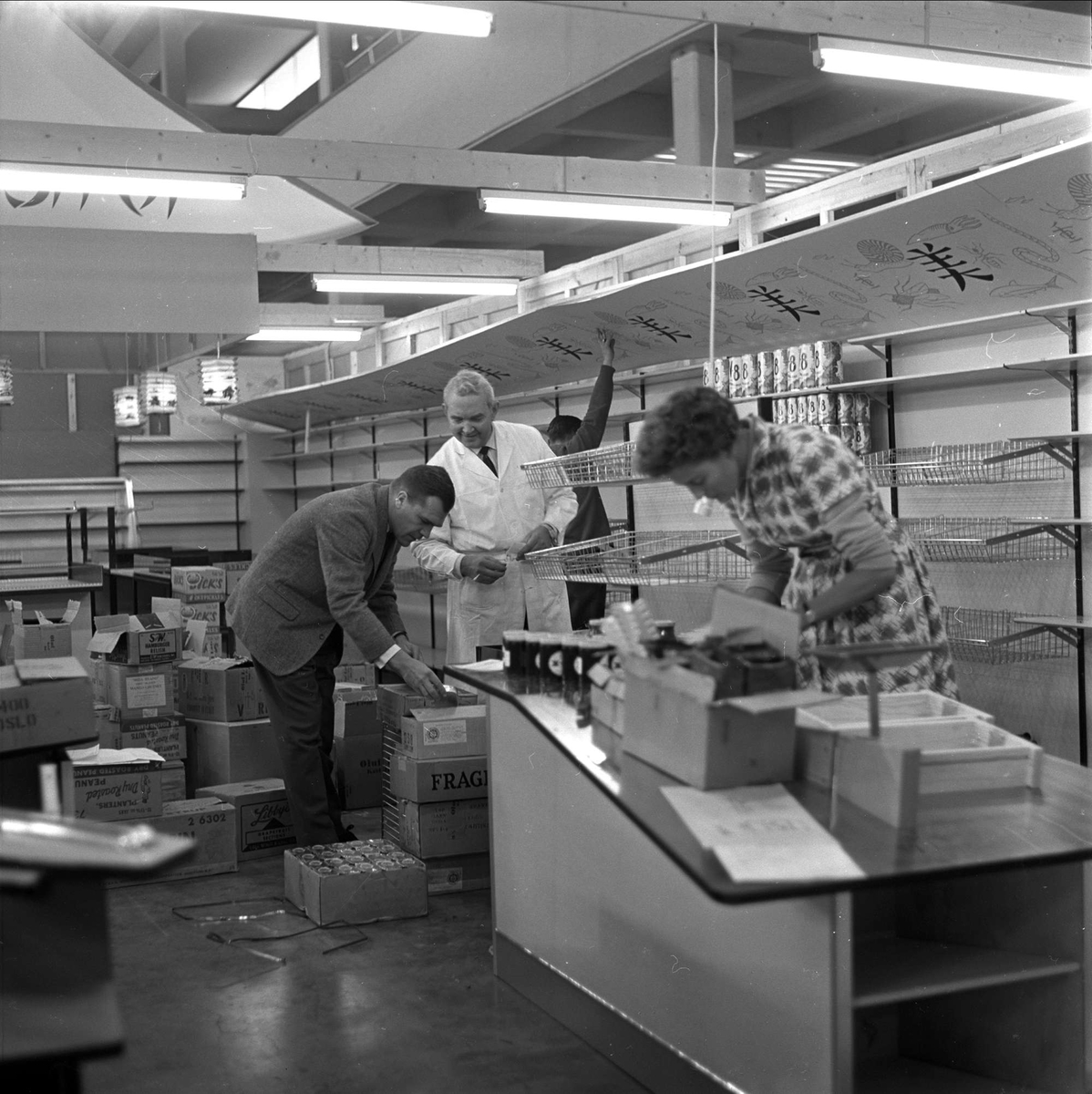 Fra utstillingen "Dagens husholdning" i messelokale, Oslo, september, 1964.