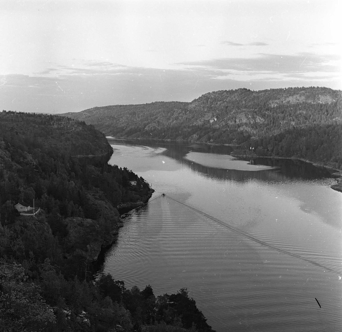 Sarpsborg, Østfold, juni 1962. Borgarsyssels grensemuseum fra Koster. Landskap.