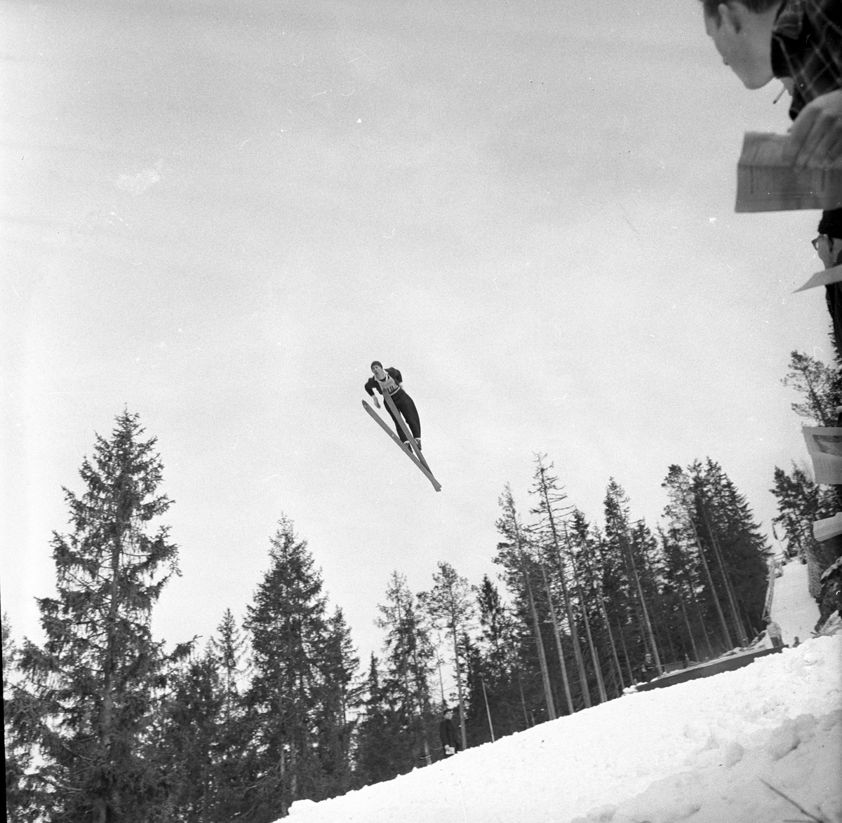 Modum, Vikersund, 10.03.1952, hopprenn i Vikersundbakken.