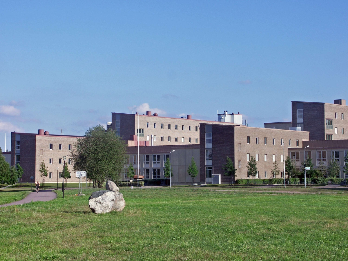 Biomedicinskt centrum, BMC, från 1960- och 70-tal i stadsdelen Kåbo, Uppsala 2006