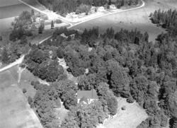 Flygfoto över Fröslunda kyrka, Fröslunda socken, Uppland 195