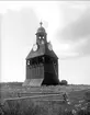 Klockstapeln vid Veckholms kyrka, Veckholms socken, Uppland i juni 1925