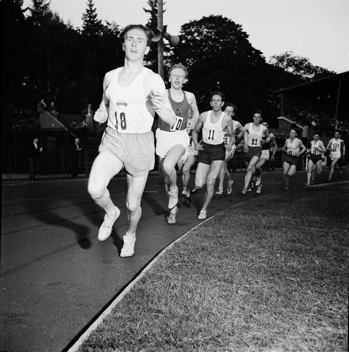 Friidrott, distriktsmästerskap, Studenternas Idrottsplats, Uppsala, 1952