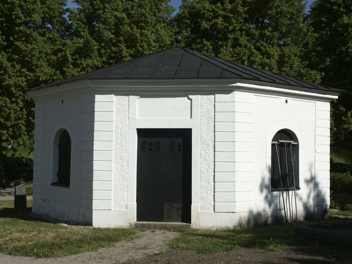 Kyrka