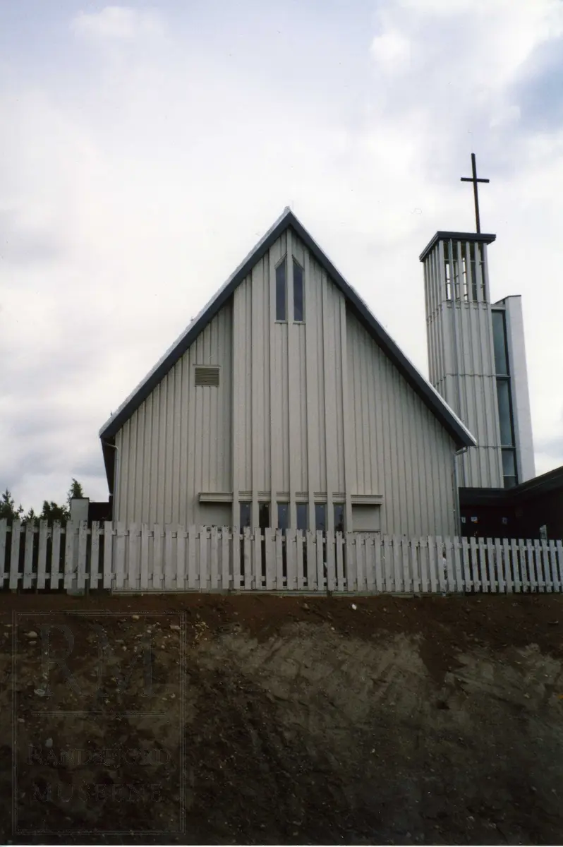Bygging av Grymyr kirke