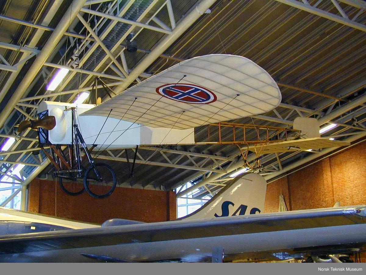 Bleriot fly med 80 hk. Gnome motor fra omkring 1912.