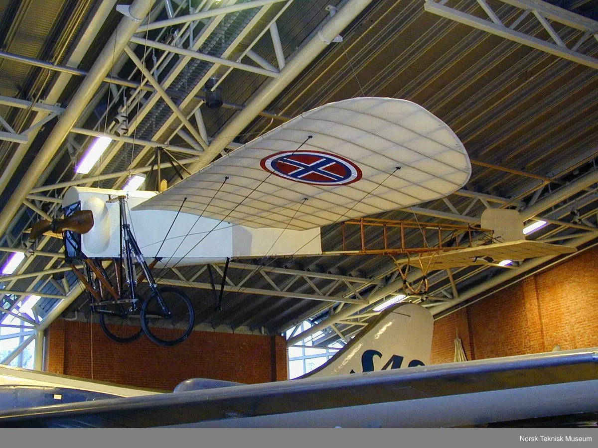 Bleriot fly med 80 hk. Gnome motor fra omkring 1912.