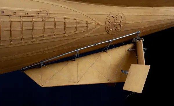 Modell av spaningsballong