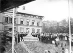 Stämplat på baksidan: Hjalmar Zachau, Uddevalla.
Stämplat på baksidan: Rob. Lindahl. Lyckorna. Ljungskile.
Stämplat på baksidan: 8 9 JAN1910.
Skrivet på baksidan: 1875-1876 ?