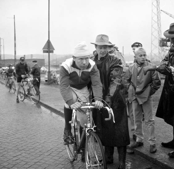 "UCA:s [Uddevalla Cykelamatörer] jubileumslopp den 15 maj 1958"