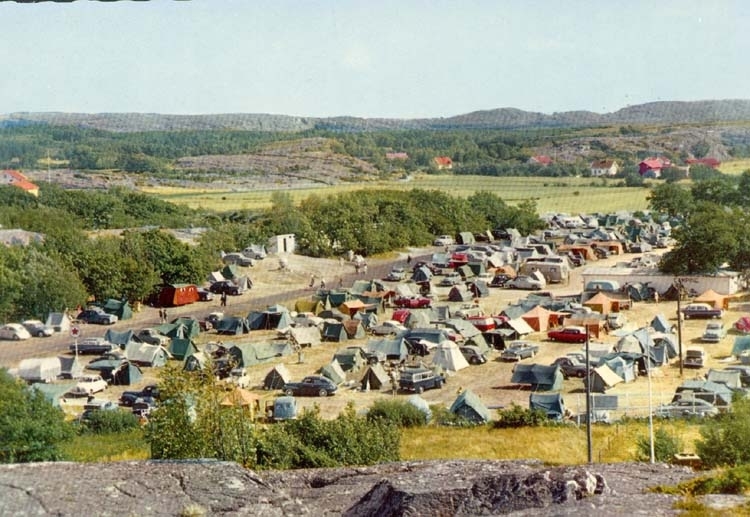 Tryckt text på kortet: "Grebbestad. Campingplats."