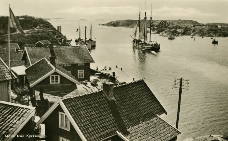 Tremastad skonare i Kyrkesundet