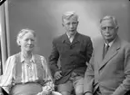 Gustav och Ingrid Melander och Lauri Ekosaari,  Kungälv.