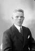 Enligt fotografens journal nr 6 1930-1943: 