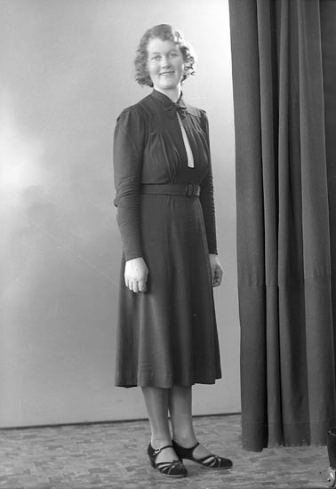 Enligt fotografens journal nr 6 1930-1943: "Pettersson, Irma Box 114 Spekeröd".