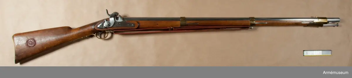 Gevär med slaglås. Tillverkningsnummer 2.