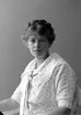 Enligt fotografens journal nr 2 1909-1915: 