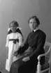 Enligt fotografens journal nr 2 1909-1915: 