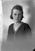 Enligt fotografens journal nr 5 1923-1929: 