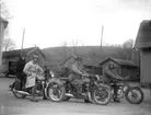 Motorcyklar i Kvistrum 1930-tal.