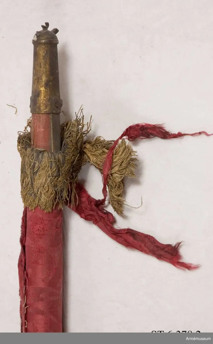 Den nu förlorade duken hade inskriptionen "Hoder du saa slar ieg"