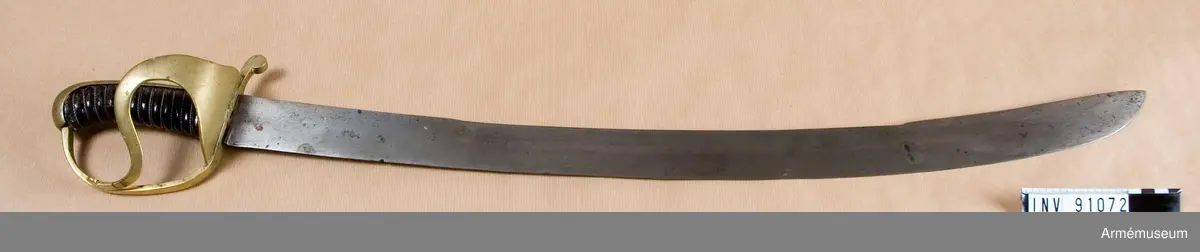 En av handbyglarna är borttagen.