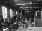 Interiör från Uddevalla Tändsticksfabrik 1915