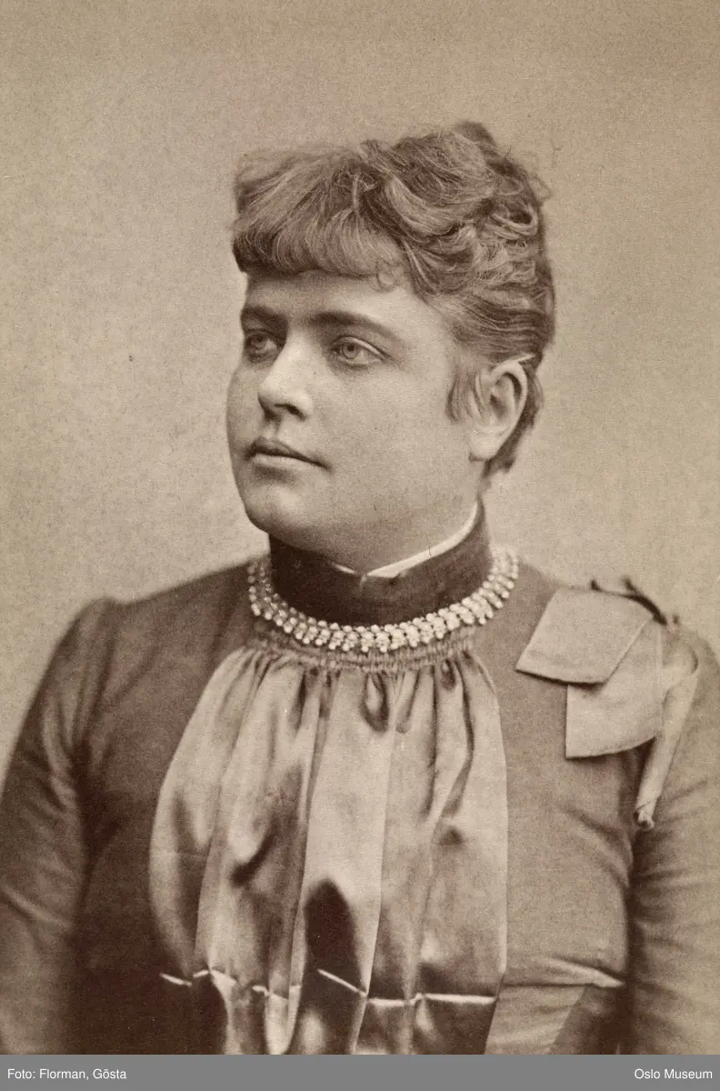 portrett, kvinne, brystbilde