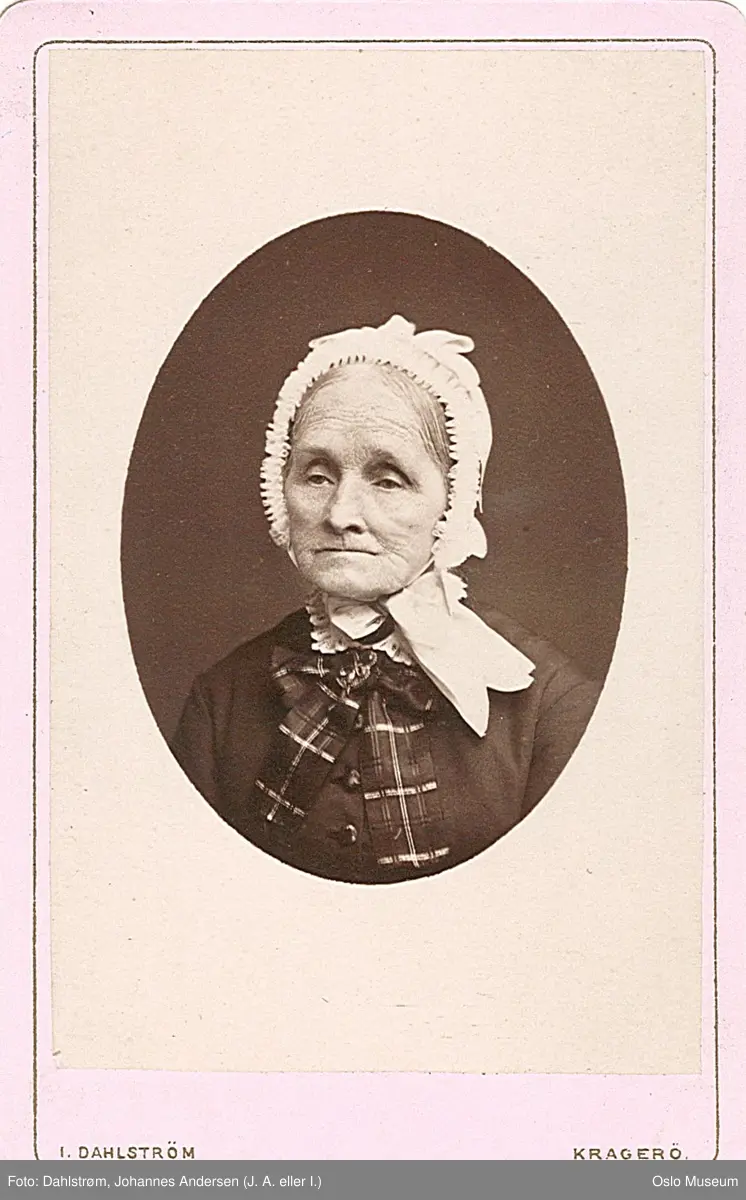 portrett, kvinne, brystbilde, hodeplagg