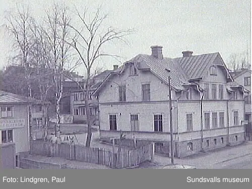 Långgatan 27.