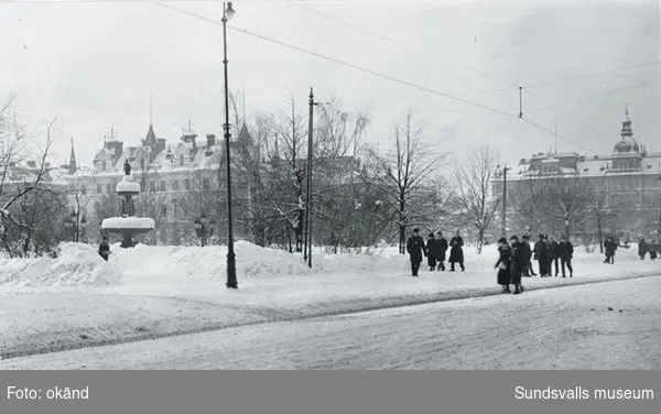 Snövinter. Vängåvan och Storgatan.