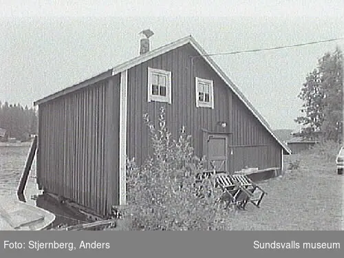 Sjöbod från 1900, skall byggas om