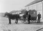 Anspänd fältpostexpeditonsvagn vid IV Arméfördelningen.