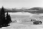 Bildiligenslinjen Strömsund - Jormlien. Vid Jormvattnet omkring 1935.