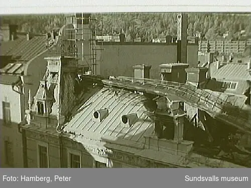 Vindsvåningen i Blomberska huset, Jupiter 5, Nybrogatan 8/Storgatan 16, efter brand. Branden utbröt 1996-10-02, kl. 03.40.