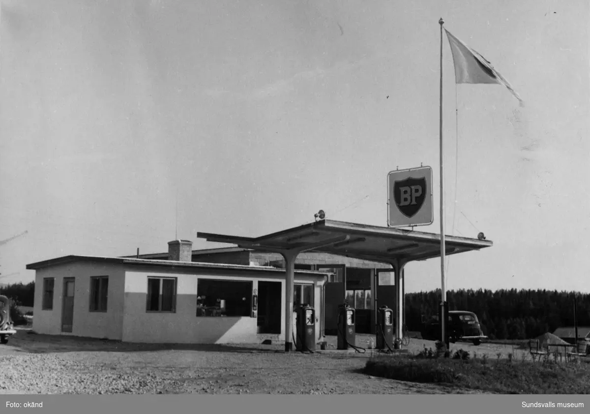 BP-stationen Björna, Örnsköldsvik. Köpman: Günter Holmlund.