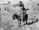 Ridande postman i Peitaiko (Beidaihe), Kina, på 1920-talet.