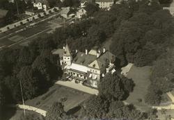Flygfoto över Villa Papyrus (senare: Villa Korndal) den 28 a