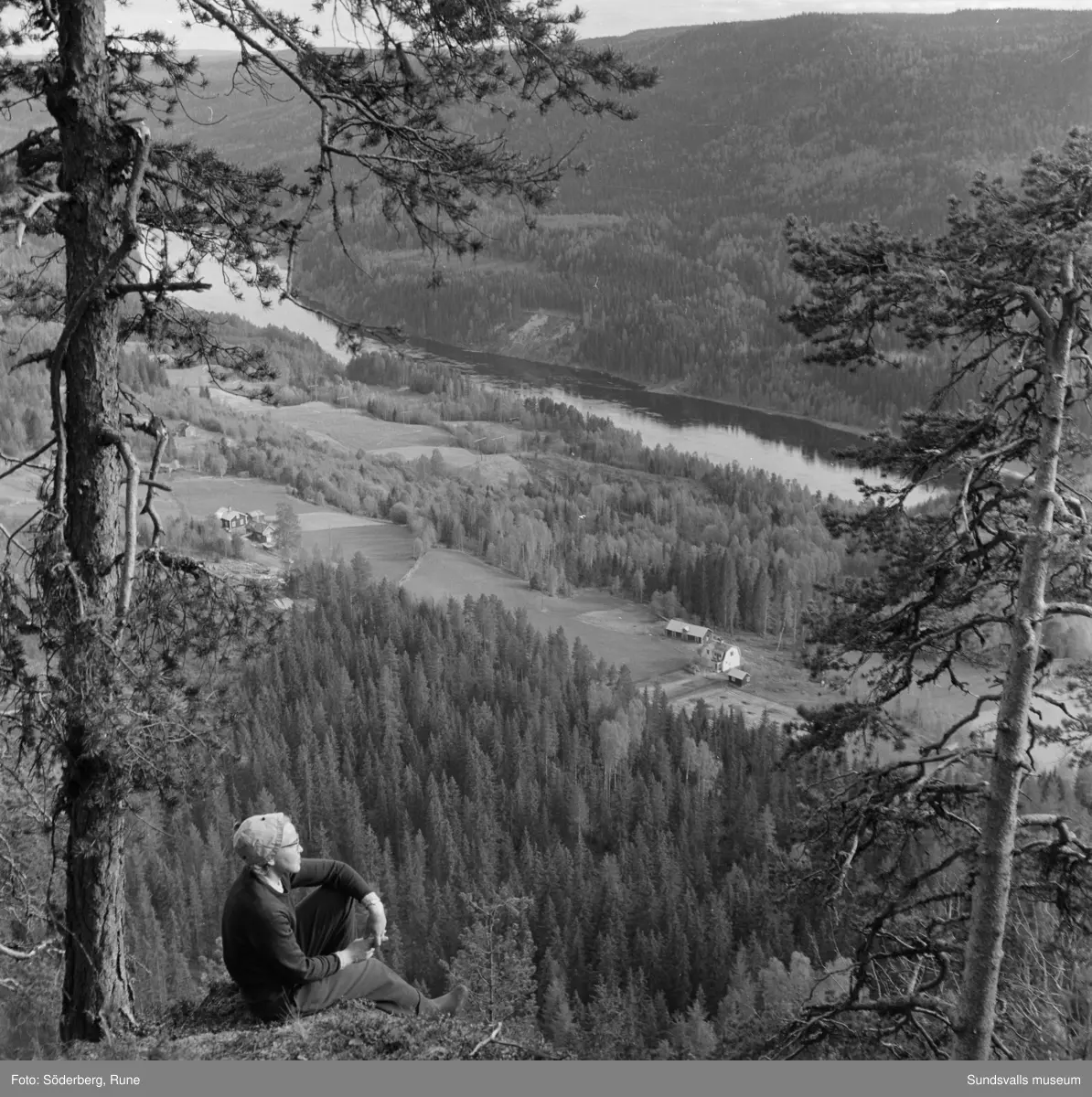 Utsikt från Hattberget, Järkvissle.