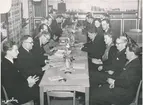 Företagsnämnderna i Bromma, Hägersten och Johanneshov sammanträder vid Postkontert Johanneshov 1, 1952.
