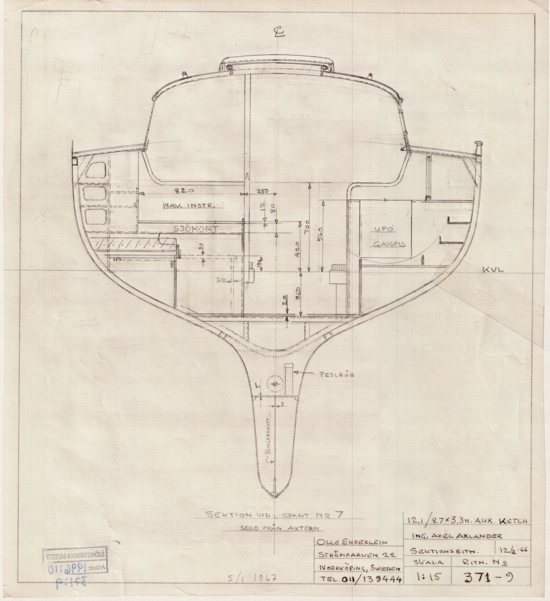 Auxiliary ketch.

sektioner, inredning med detaljer