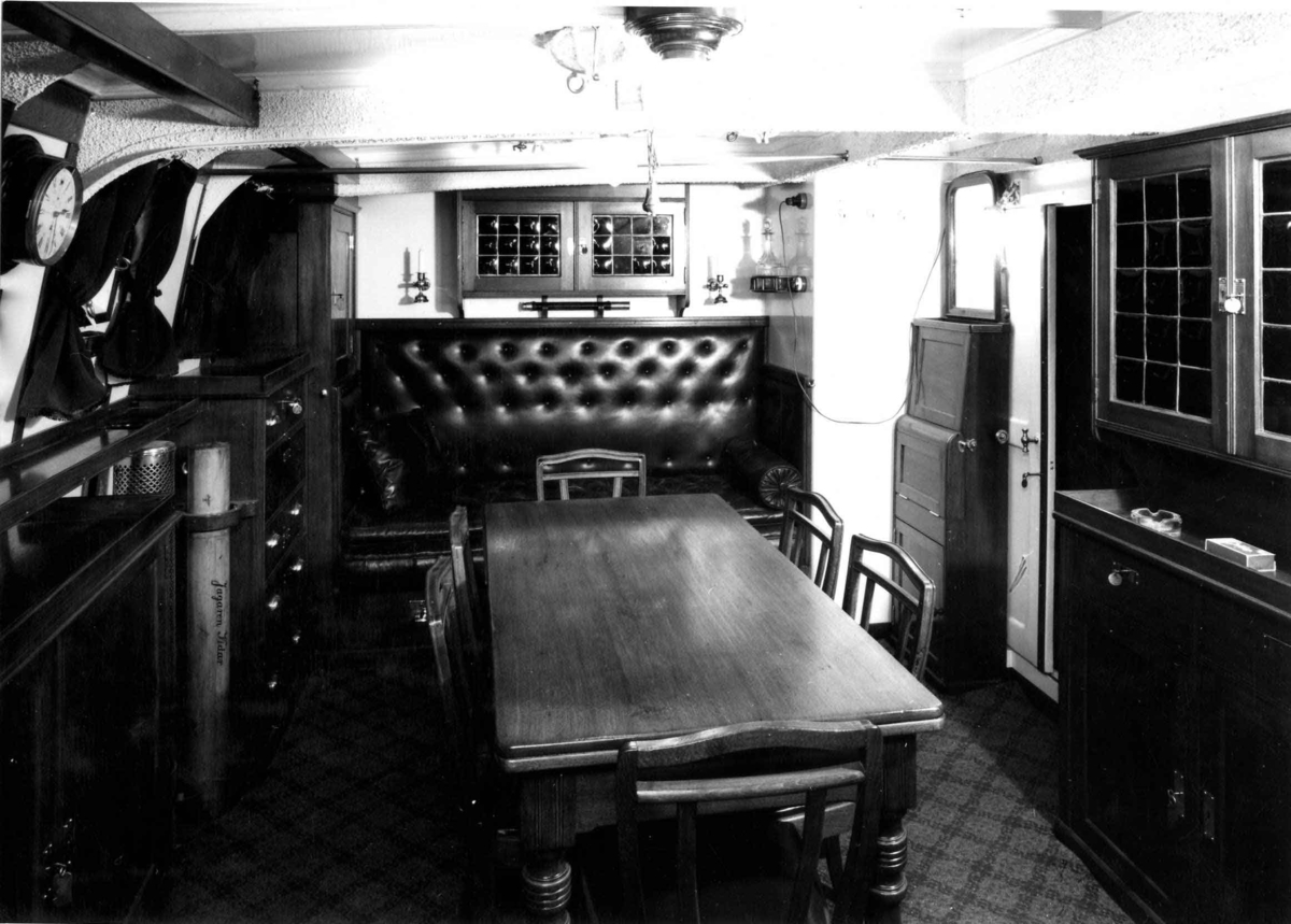 Gunrum med chefshytt bevarad från koljagaren VIDAR (1910).